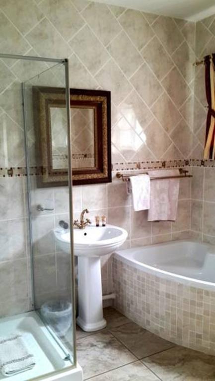 Kimberley Manor Guesthouse 외부 사진